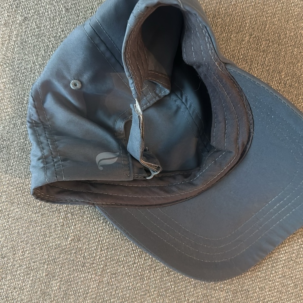 Fabletics blue hat - Picture 3 of 3
